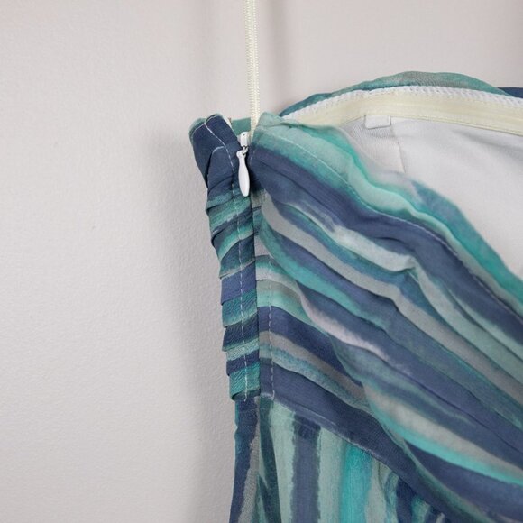 Lauren Conrad stripe halter maxi dress-8 - Picture 4 of 5